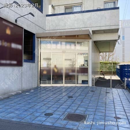 貸室入口(1階)