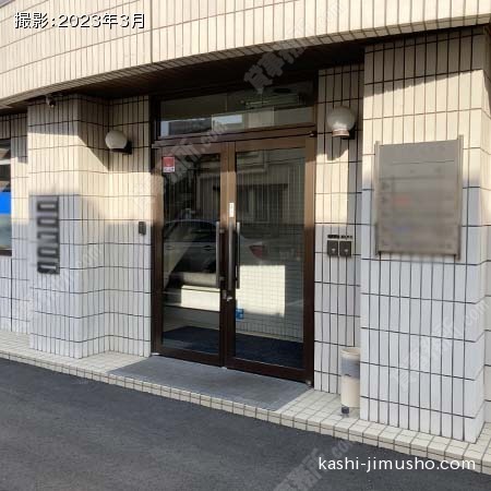 ビル入口