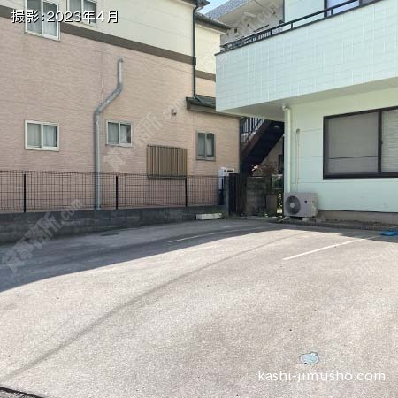 駐車スペース 駐車スペース