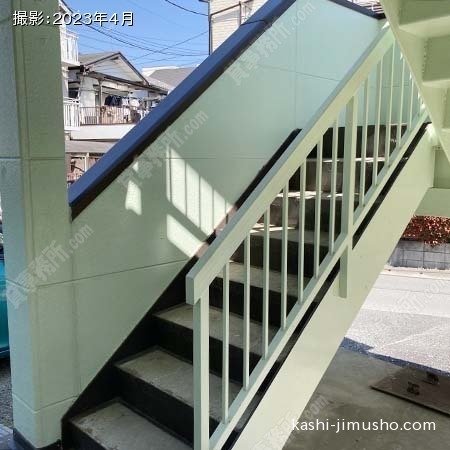 共用階段 共用階段