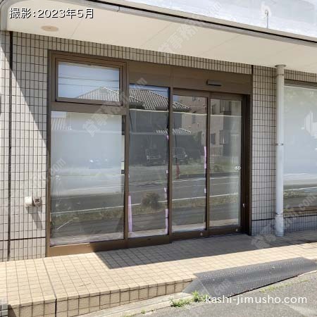 貸室入口(1階) 貸室入口(1階)