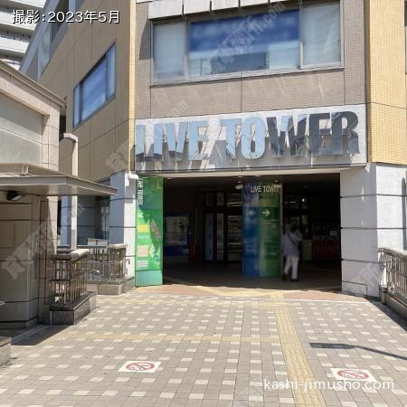 建物入口 建物入口