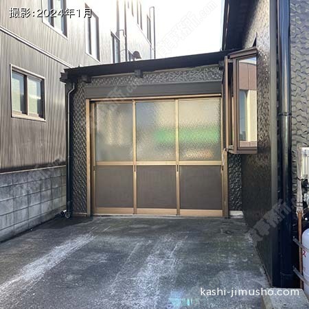 ビル入口