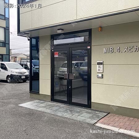 ビル入口