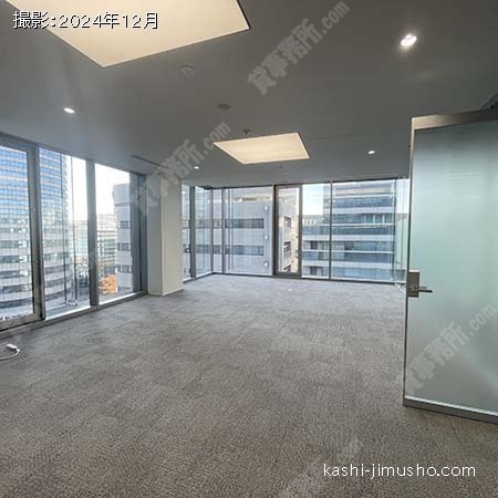 貸室内(8階)