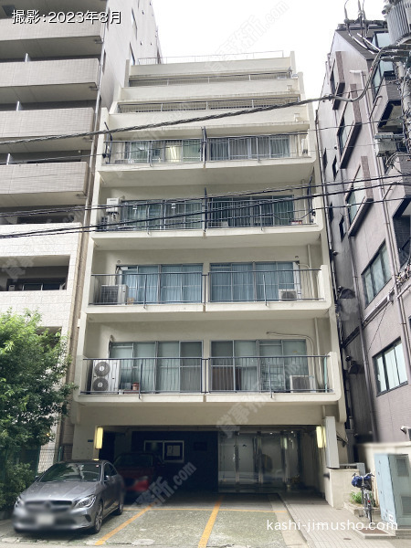 元赤坂マンションの外観