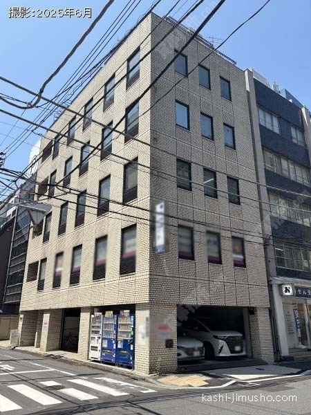 黒田ビルの外観