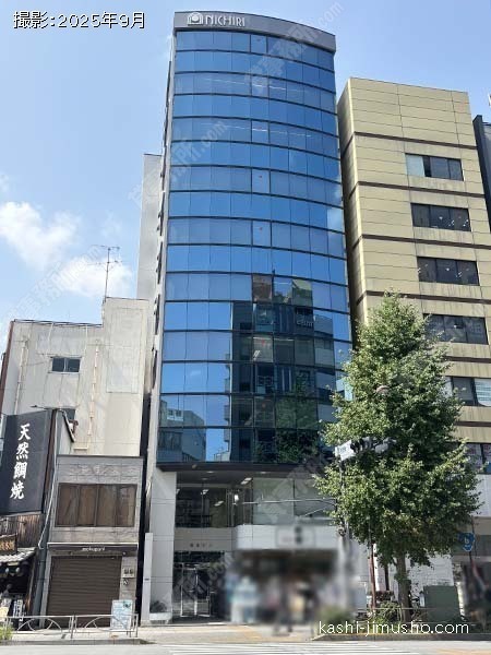 日東ビルの外観