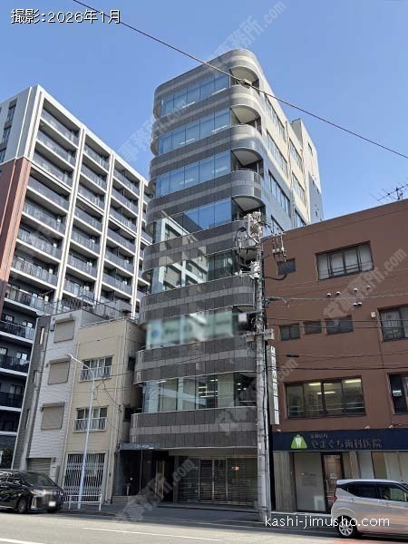 ティーエスケービルの外観