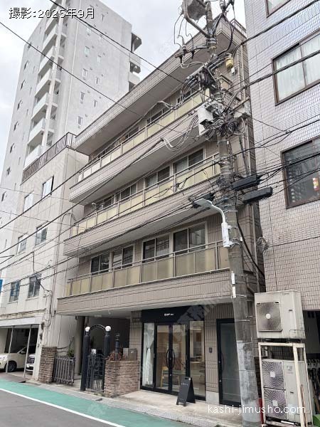 サングローリの外観