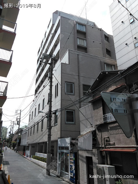 ベルプラザの外観