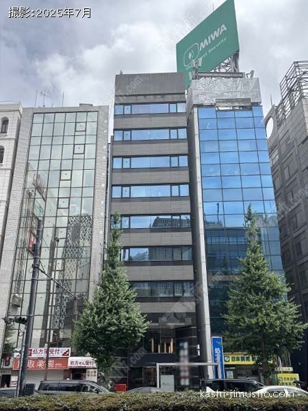 ケイアイ新宿ビルの外観