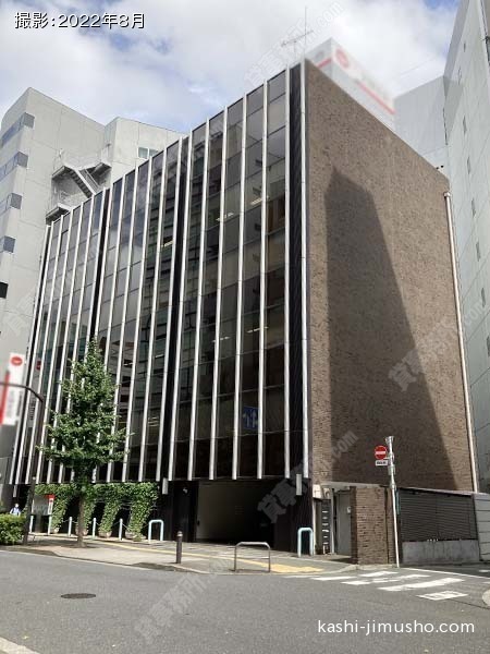 太陽生命池袋ビルの外観