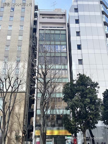 金井ビルの外観