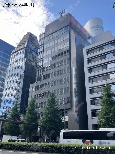 KDX新宿ビルの外観