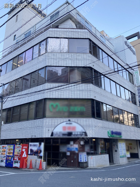 YS第一ビルの外観