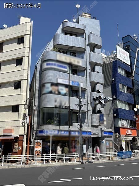 TAKAHASHIビルの外観