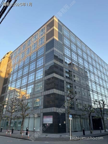 新横浜アーバンスクエアの外観