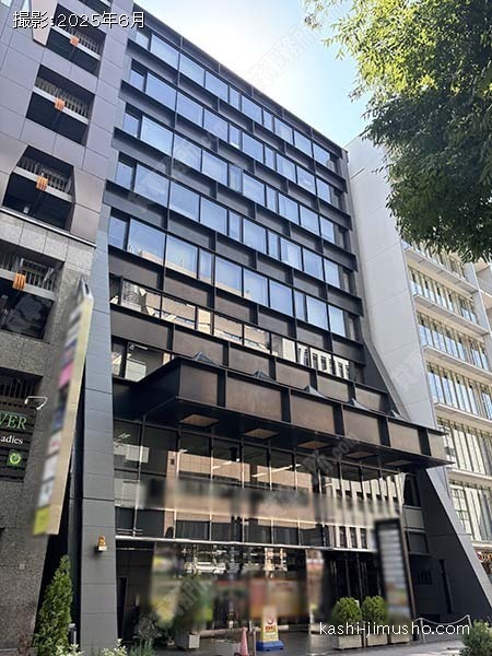 新横浜ステーションビルの外観