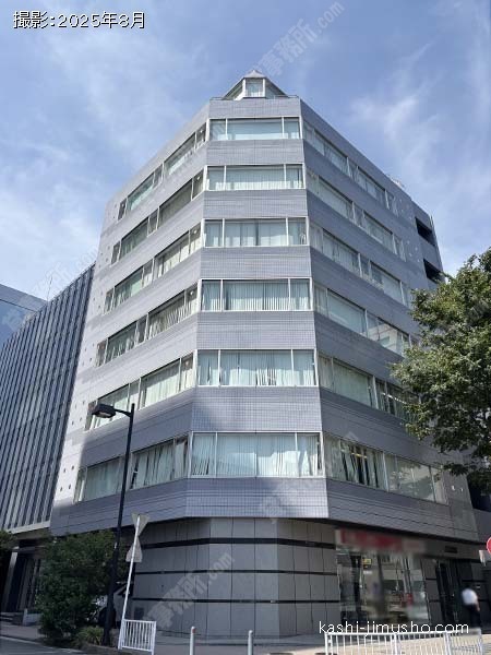 新横浜プラントビルの外観