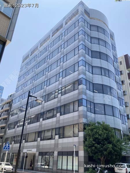 藤和不動産新横浜ビルの外観