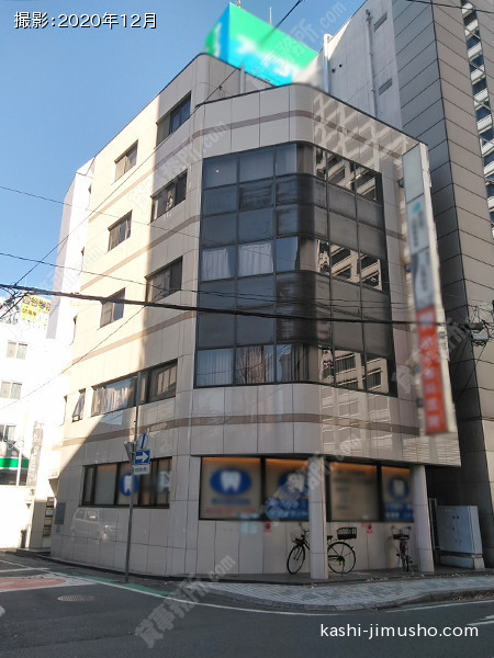 鈴木ビルの外観