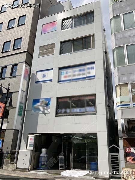 岡田ビルＡ館の外観