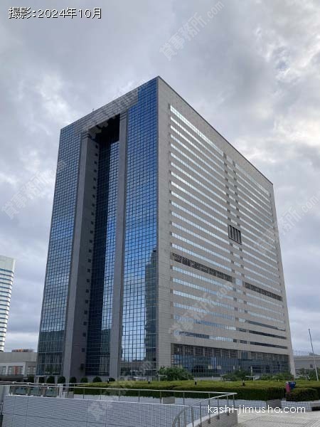 m BAY POINT 幕張の外観