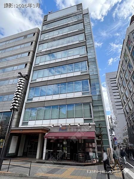 SIL新宿の外観