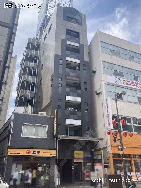 中西ビルの外観