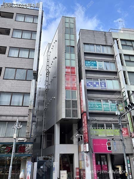 アティレビルの外観