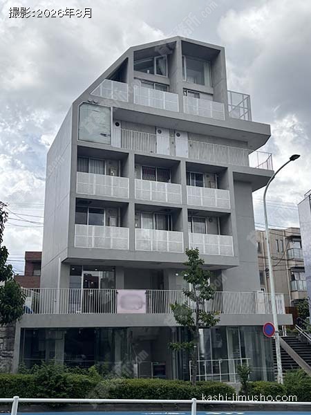 COMS UEHARAの外観