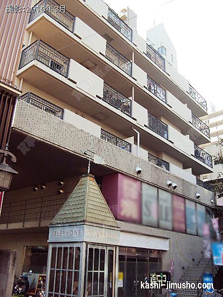 クレール川口プラザの外観