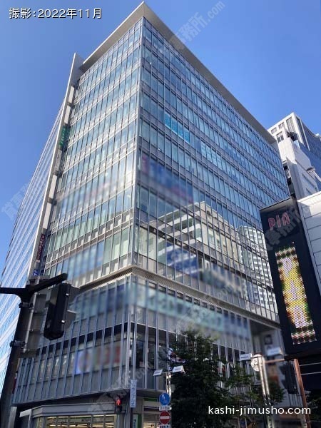 クリエ川崎ビルの外観