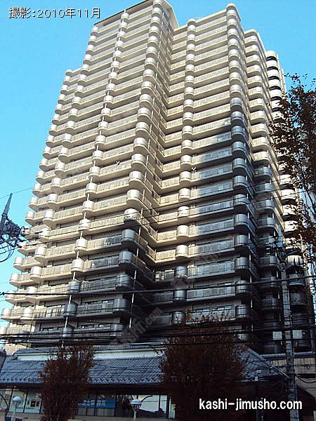 コンセールタワー所沢の外観