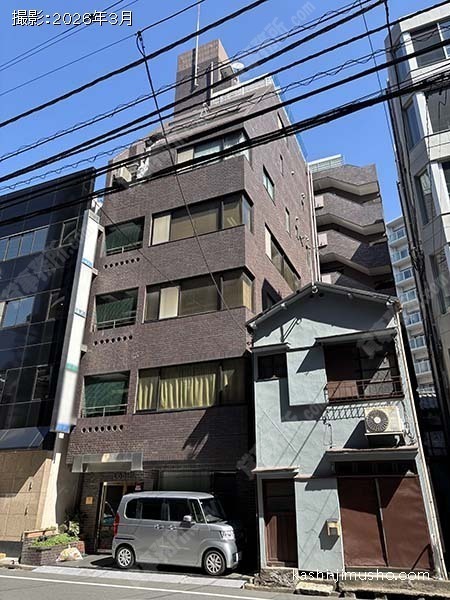 LOGビルの外観