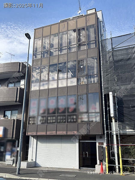 ミツトモビルの外観