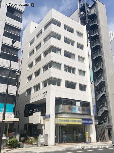 永峰ビルの外観