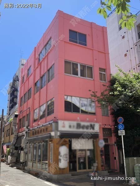 梅原ビルの外観