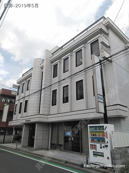 石川ビルの外観