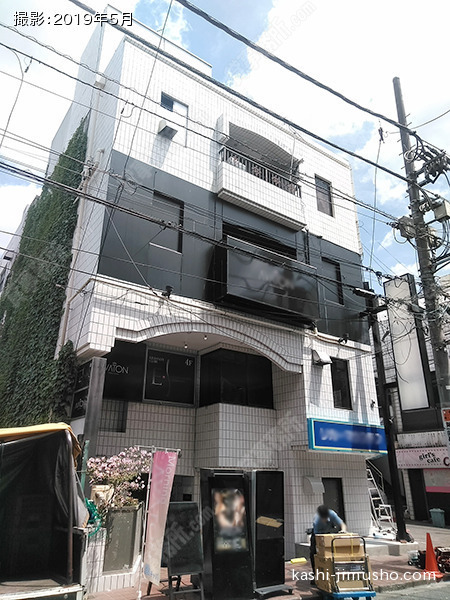 南銀川鍋ビルの外観