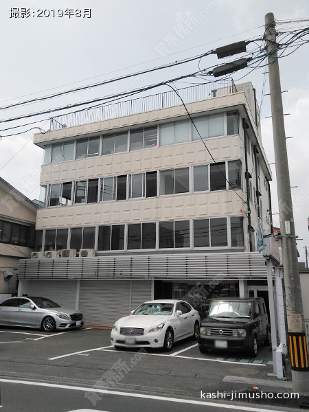 ランドビルの外観