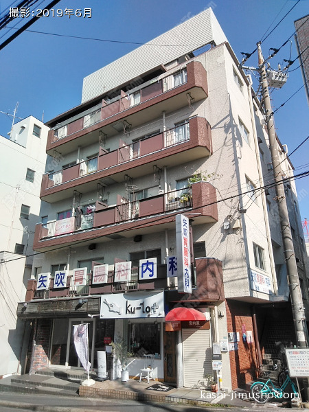 志賀パレスビルの外観