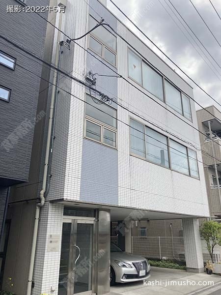 CSビルの外観