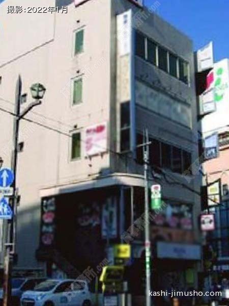 浦和駅前ビルの外観