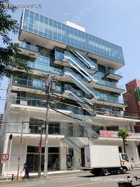 ファーストセンタービルの外観