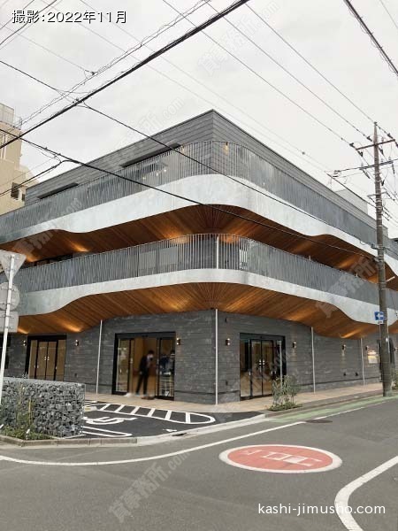 エンハコビルの外観