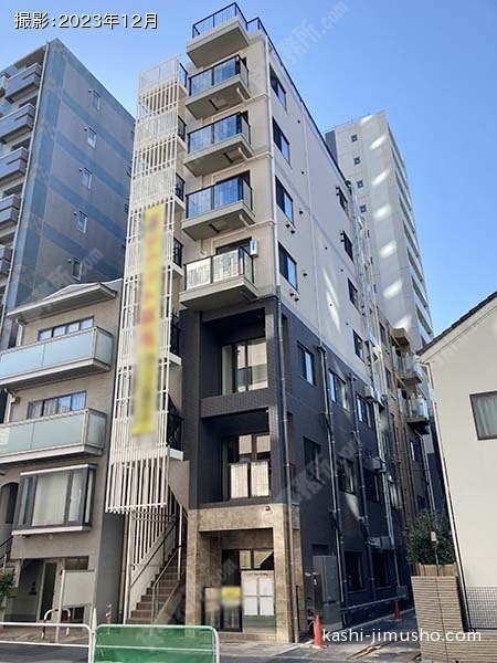 アズ用賀ビルディングの外観