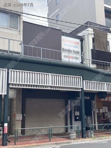 鈴木ビルの外観